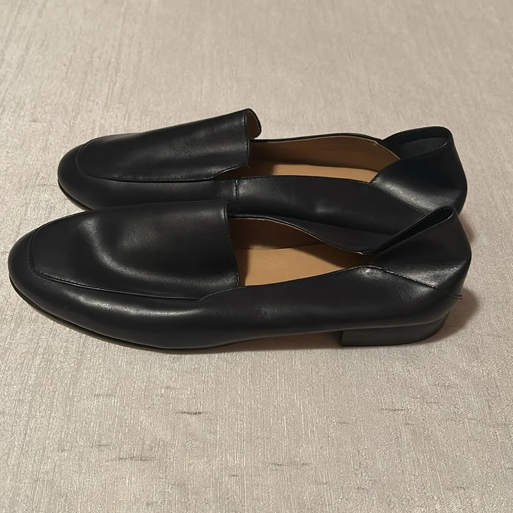 Talbots Rounded Toe Loafers - Picture 2 of 6